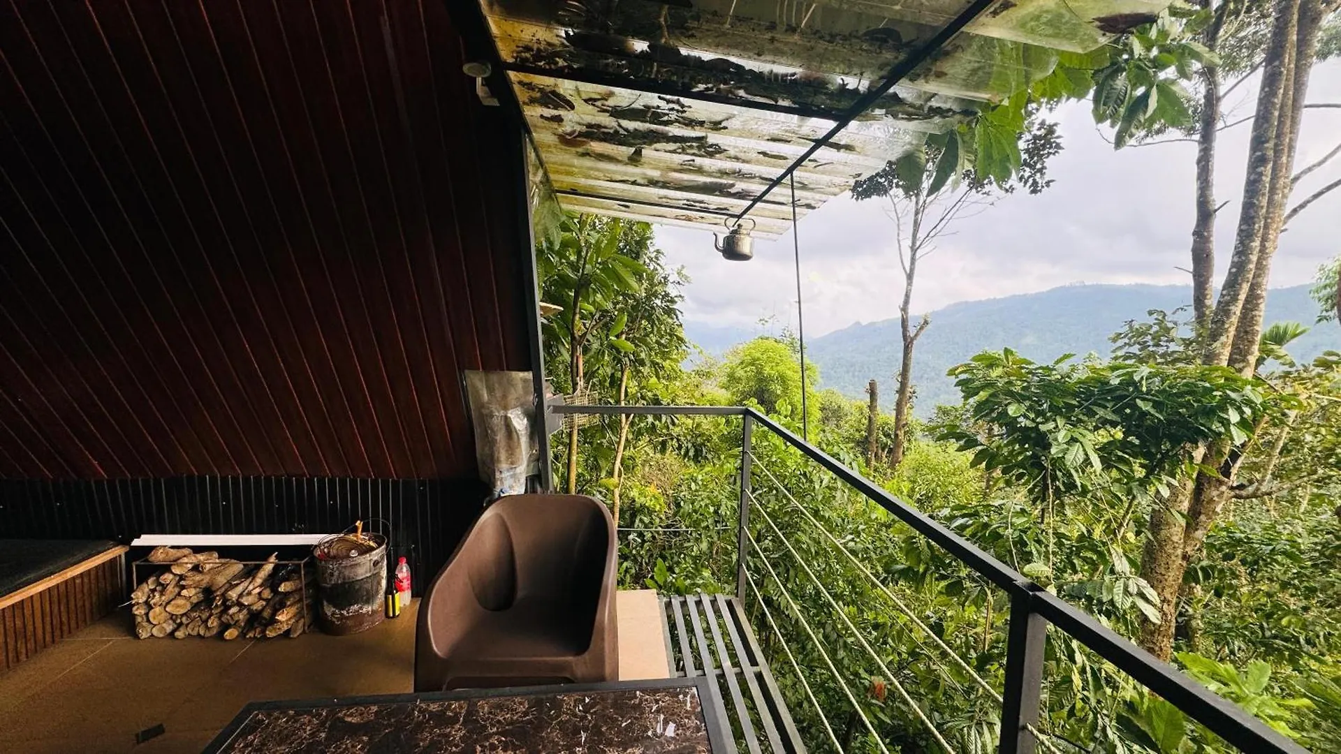 Camping In Adimaly Anniyar Thozu India