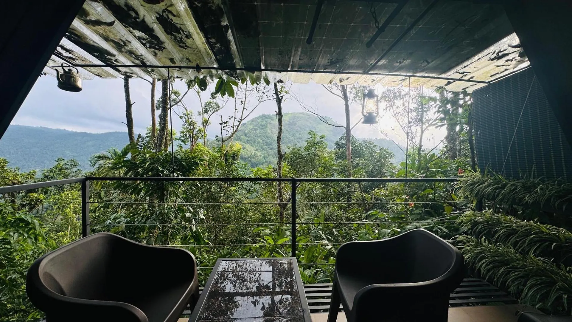Camping In Adimaly Anniyar Thozu 0*,  India
