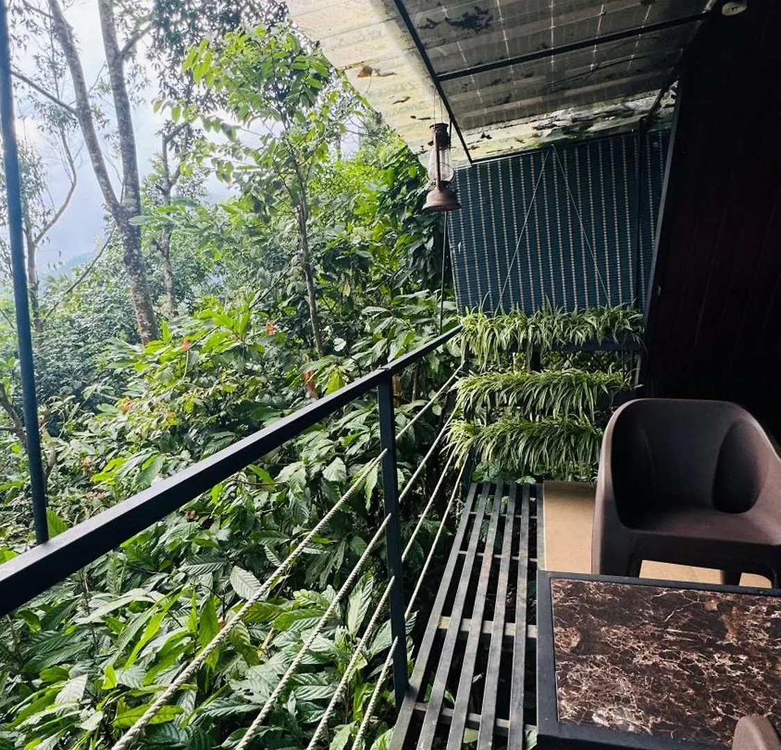 Luxury tent Camping In Adimaly Anniyar Thozu India
